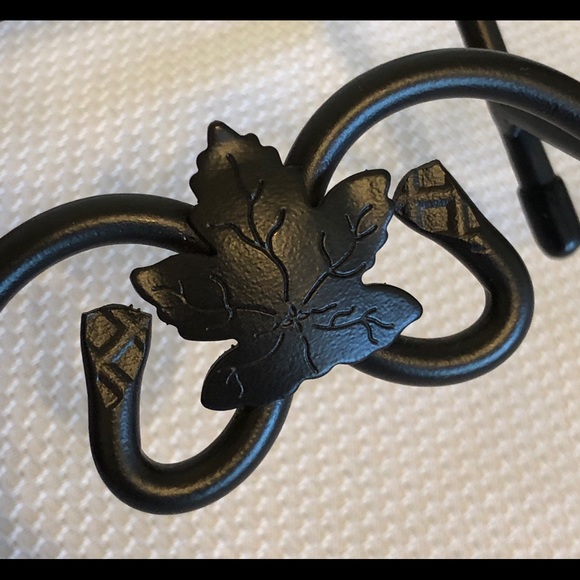 Longaberger Black Wrought Iron Display Easel - Picture 3 of 5